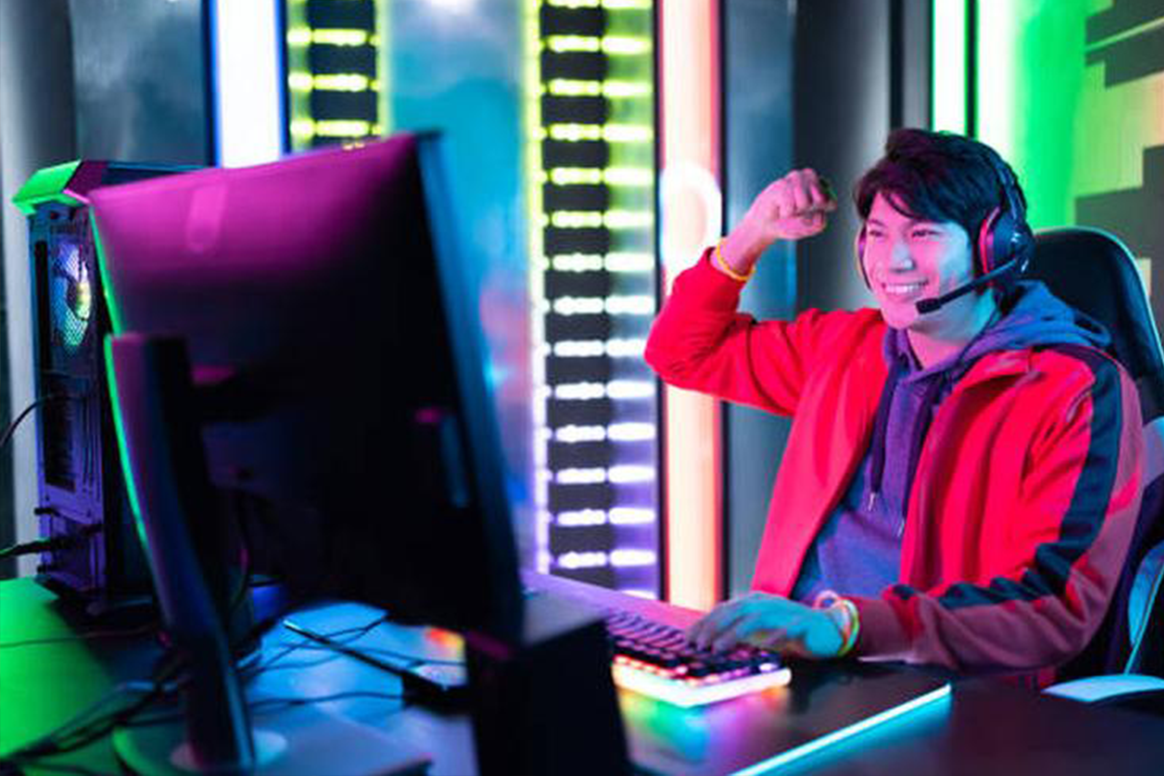 “不学礼，无以立” |JJB竞技宝文化产业集团开展商务礼仪主题培训